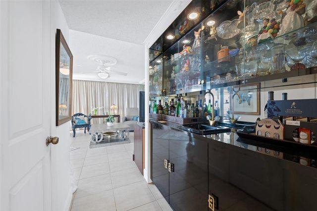 4020 Galt Ocean Drive 412, Fort Lauderdale, FL 33308