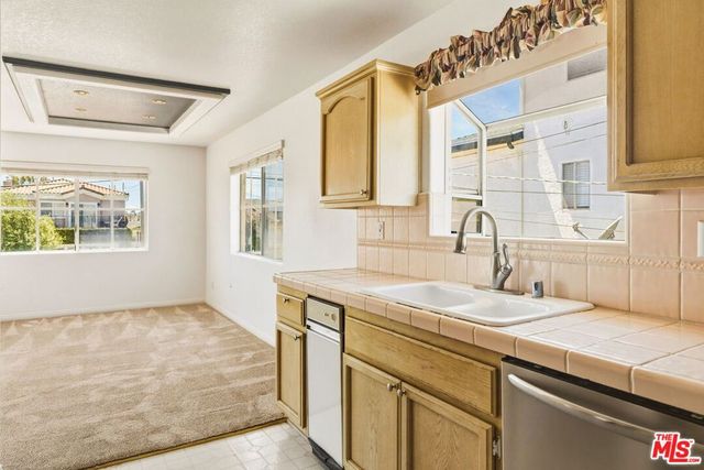 1252 W 22nd Street 1, San Pedro, CA 90731