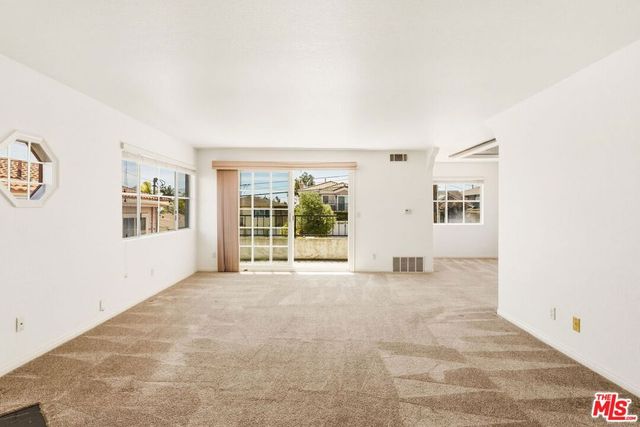 1252 W 22nd Street 1, San Pedro, CA 90731