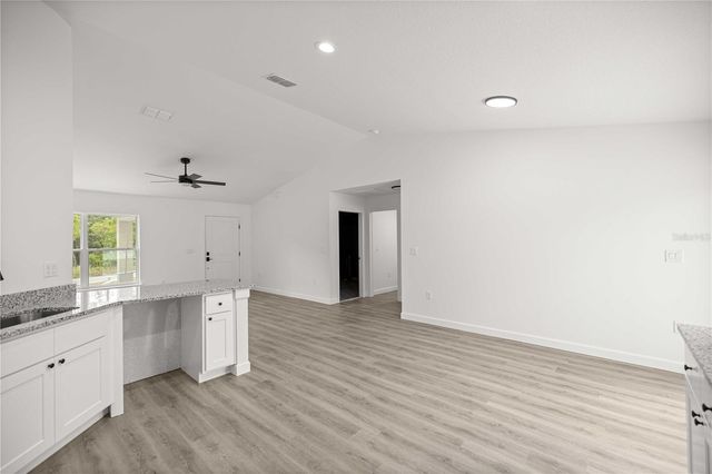 24128 NW GERANIUM AVENUE, Dunnellon, FL 34431