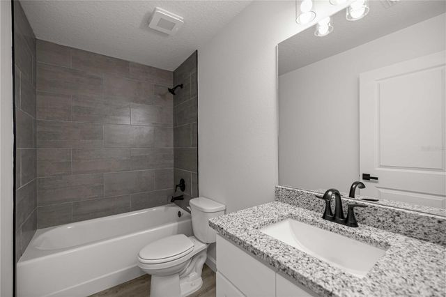 24128 NW GERANIUM AVENUE, Dunnellon, FL 34431