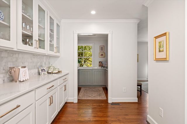 2301 Chickering Ln, Nashville, TN 37215