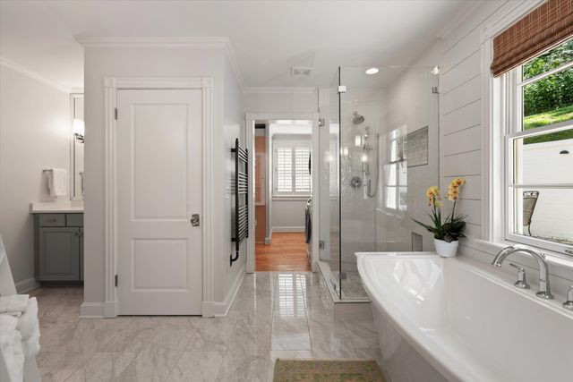 2301 Chickering Ln, Nashville, TN 37215