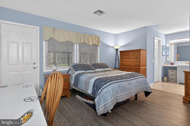 152 PULASKI BLVD, Toms River, NJ 08757