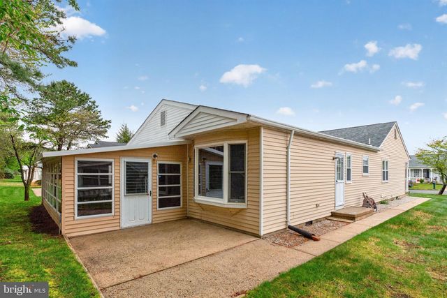 152 PULASKI BLVD, Toms River, NJ 08757