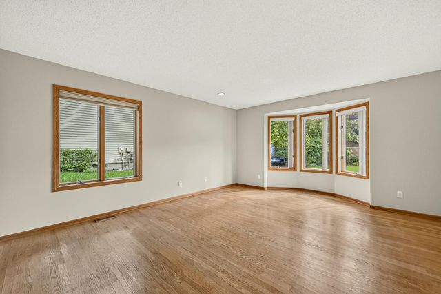 1321 Woodland Drive SW, Rochester, MN 55902
