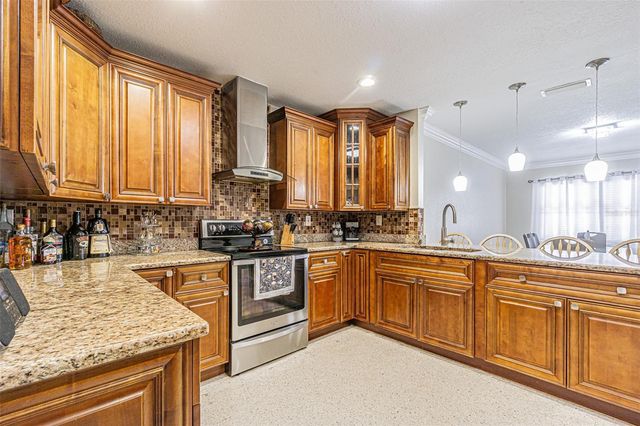 3112 W HENRY AVENUE, Tampa, FL 33614