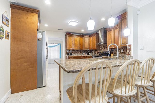 3112 W HENRY AVENUE, Tampa, FL 33614