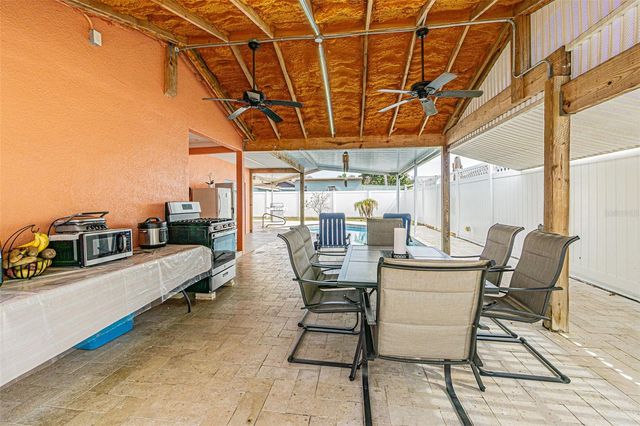 3112 W HENRY AVENUE, Tampa, FL 33614