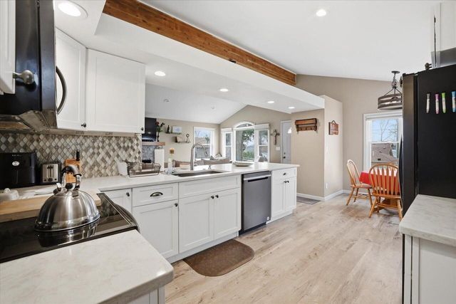 S70W17778 Muskego DRIVE, Muskego, WI 53150