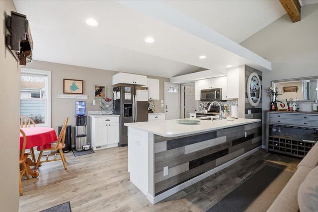 S70W17778 Muskego DRIVE, Muskego, WI 53150