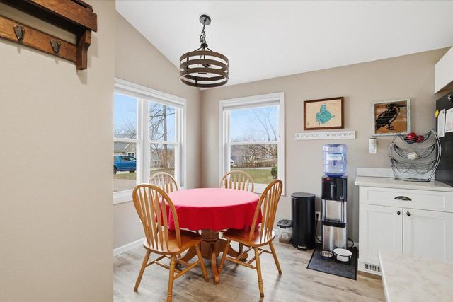 S70W17778 Muskego DRIVE, Muskego, WI 53150