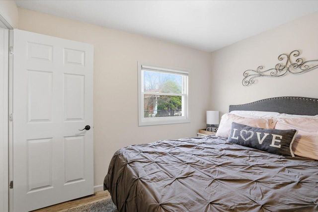 S70W17778 Muskego DRIVE, Muskego, WI 53150