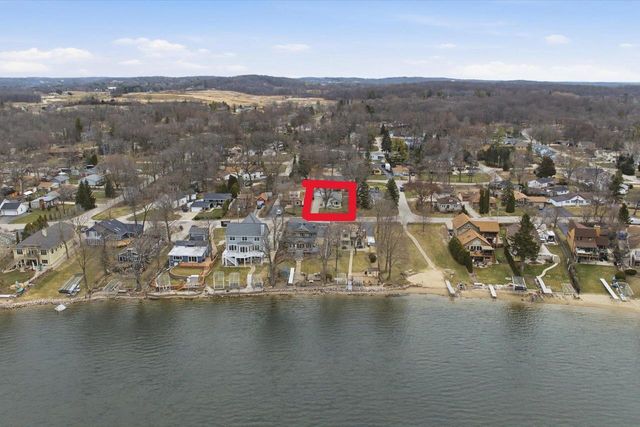 S70W17778 Muskego DRIVE, Muskego, WI 53150