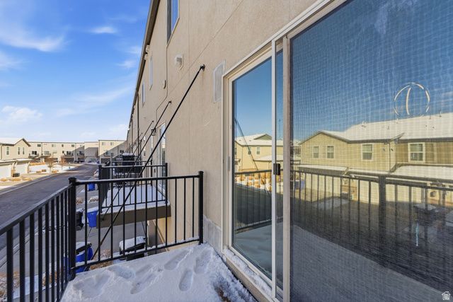 22 N 1100 W, Farmington, UT 84025