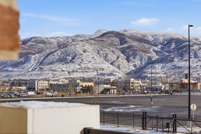 22 N 1100 W, Farmington, UT 84025