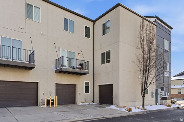 22 N 1100 W, Farmington, UT 84025