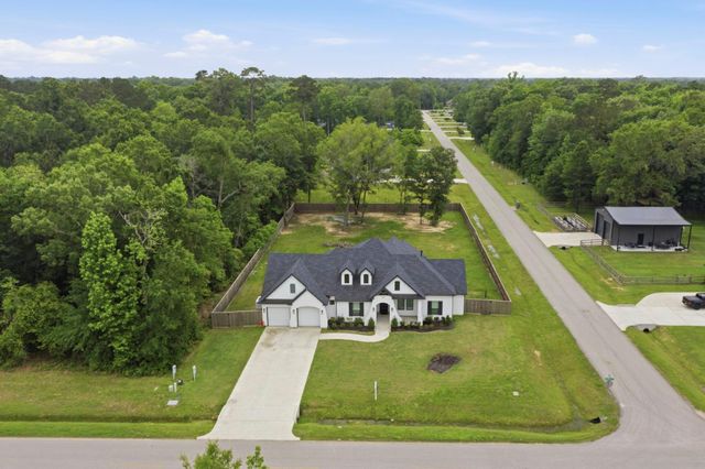 262 Road 660, Dayton, TX 77535