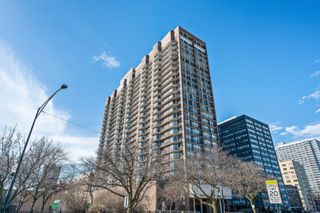 4170 N Marine Drive 18H, Chicago, IL 60613