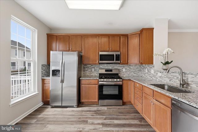 25327 ELDRIDGE TER, Chantilly, VA 20152