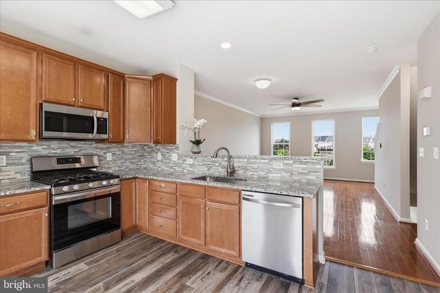 25327 ELDRIDGE TER, Chantilly, VA 20152