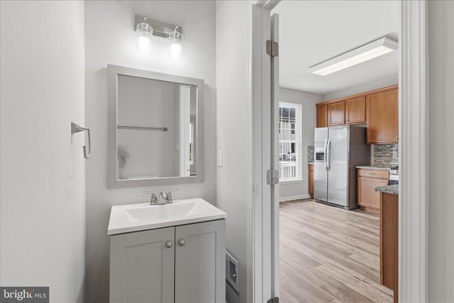 25327 ELDRIDGE TER, Chantilly, VA 20152
