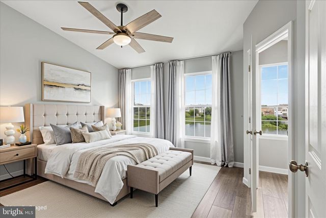 25327 ELDRIDGE TER, Chantilly, VA 20152