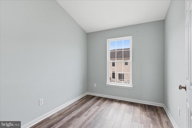 25327 ELDRIDGE TER, Chantilly, VA 20152