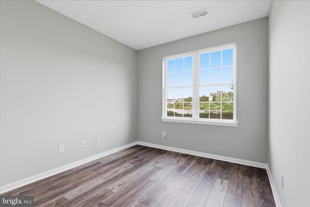 25327 ELDRIDGE TER, Chantilly, VA 20152