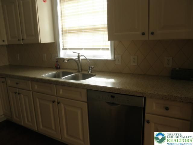 4160 Ross Road, Bethlehem Twp, PA 18020