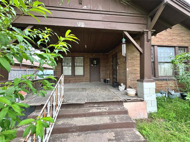 720 W 7th Street, Dallas, TX 75208