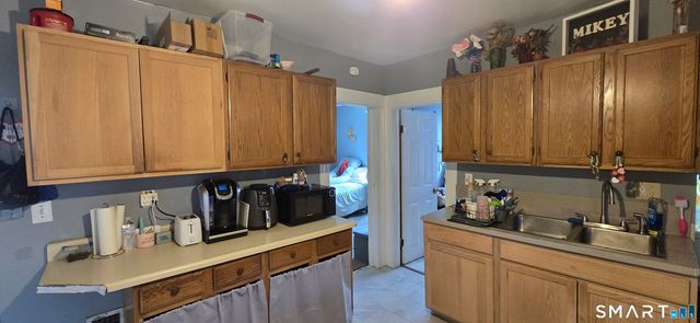 25 High Street, Torrington, CT 06790