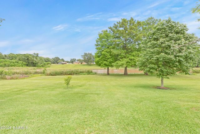 4897 Main Highway, St. Martinville, LA 70582