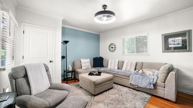 1000 Lakewood Dr, Lodi, CA 95240