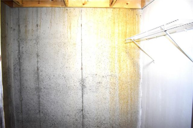 11789 Ridgeway Drive, St Joseph, MO 64505