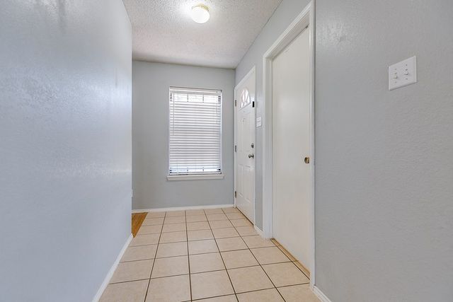 5814 Hanover Place, San Angelo, TX 76901