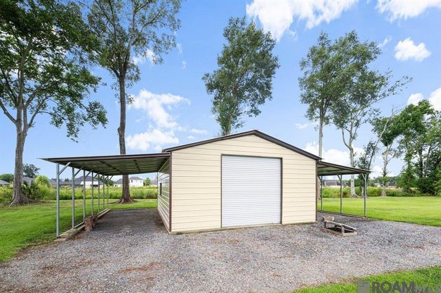 36321 C Braud Rd, Prairieville, LA 70769