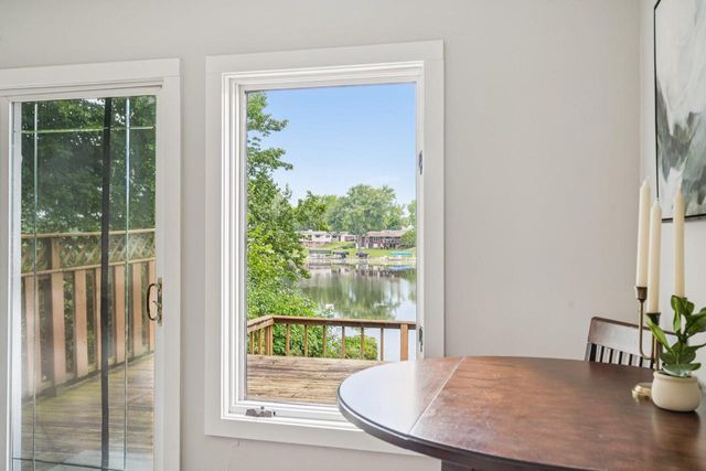 S73W17268 Lake DRIVE, Muskego, WI 53150