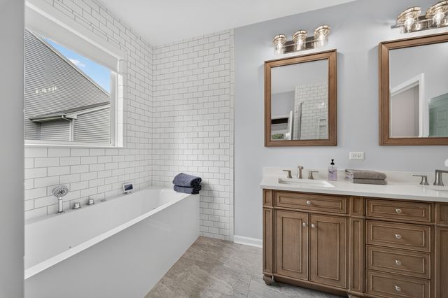 840 Verdi Court, Woodstock, IL 60098