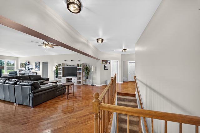 840 Verdi Court, Woodstock, IL 60098