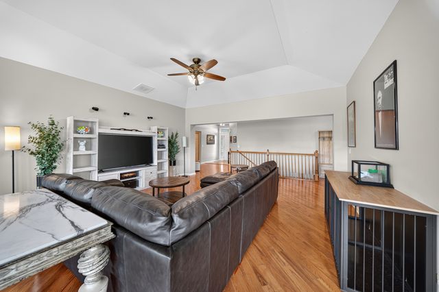 840 Verdi Court, Woodstock, IL 60098