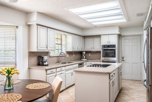 6737 Lake Shore Drive, Garland, TX 75044