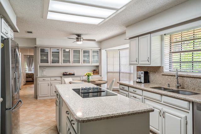 6737 Lake Shore Drive, Garland, TX 75044