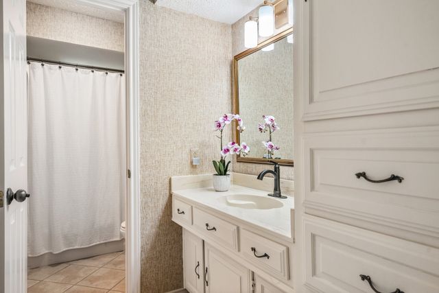 6737 Lake Shore Drive, Garland, TX 75044