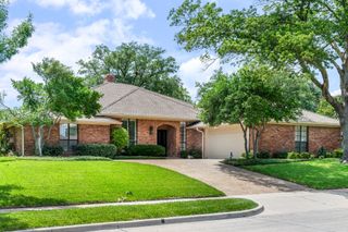 6737 Lake Shore Drive, Garland, TX 75044