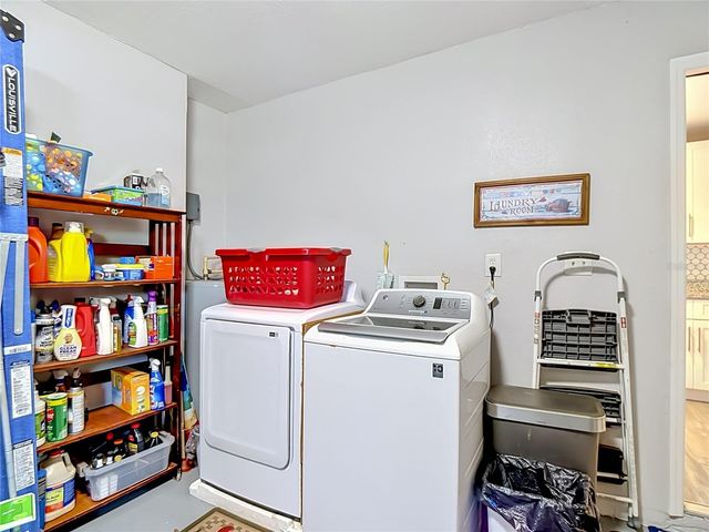 985 N 11TH STREET, Eagle Lake, FL 33839
