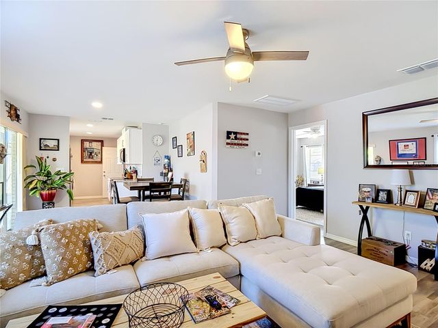985 N 11TH STREET, Eagle Lake, FL 33839