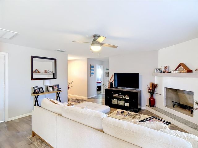 985 N 11TH STREET, Eagle Lake, FL 33839