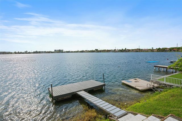 14024 SW 132nd Ave, Miami, FL 33186