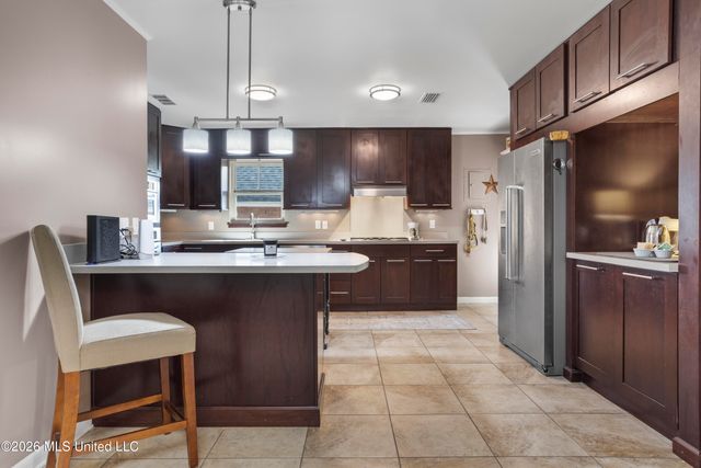 1402 Calhoun Street, Ocean Springs, MS 39564